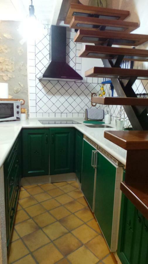 Vivienda Rural Fuente De Los Gusarapos Burunchel Ngoại thất bức ảnh